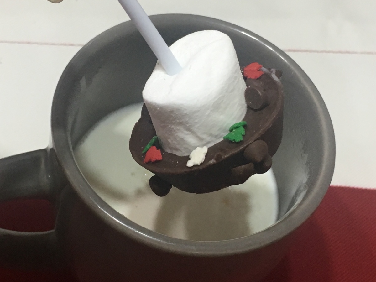DIY Gift: Hot Chocolate on a Stick