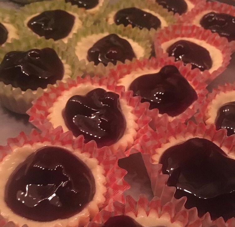 Recipe: Mini Blueberry Cheesecakes