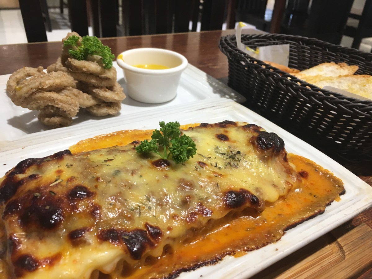 Carbo-loading at House of Lasagna, SM&nbsp;Megamall