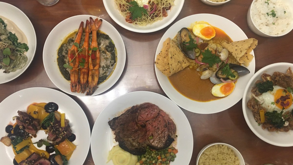 Feasts with a vintage feel at 1950 Restaurant,&nbsp;Valencia