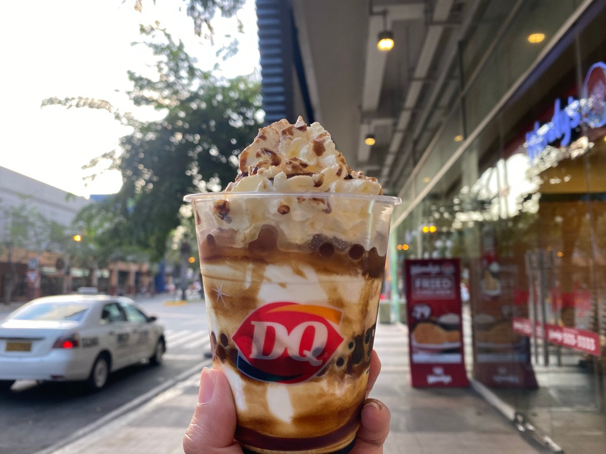 Milk Tea and Ice Cream Combo at Dairy Queen, Greenfield&nbsp;District