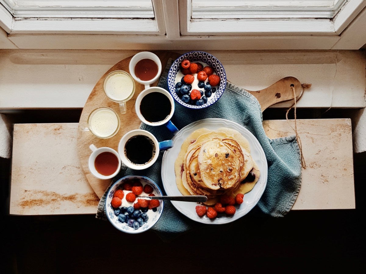 Cook-It-Yourself Packs of premium coffee grounds and hotcake mix now available in&nbsp;McDonald’s!