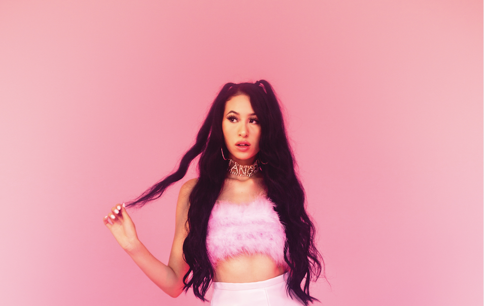 Sabby Sousa takes the spotlight with new single&nbsp;“Emerald”