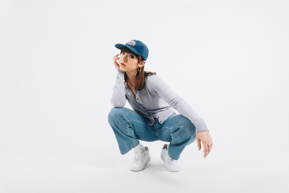 Jannine Weigel drops new single&nbsp;“Passcode”