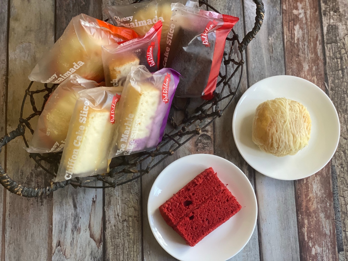 Sweet snacktimes with Red Ribbon Bakeshop