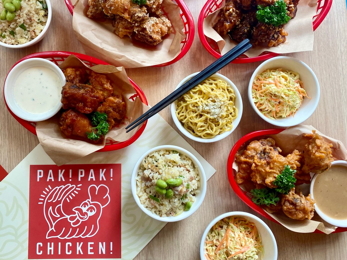 Raintree’s #ValentineFoodCrawl: Chicken in Love Set at Pak! Pak! Chicken,&nbsp;BGC