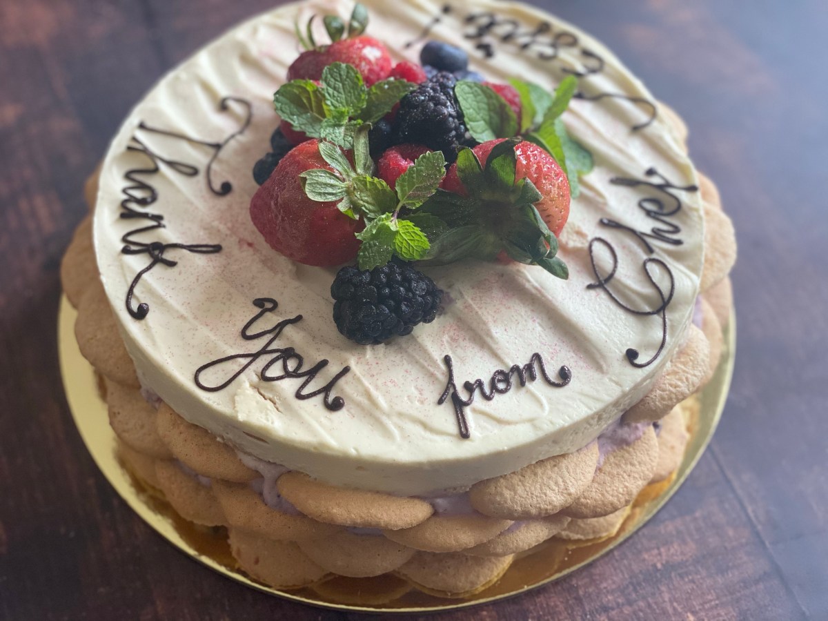 Chef Jessie unveils newest creation: the Summer Berries Light&nbsp;Cheesecake!