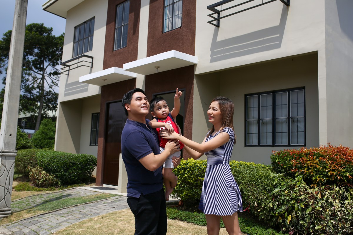 You Can Now ‘Mine’ a Lumina Home through Live Selling sa Brgy.&nbsp;Lumina