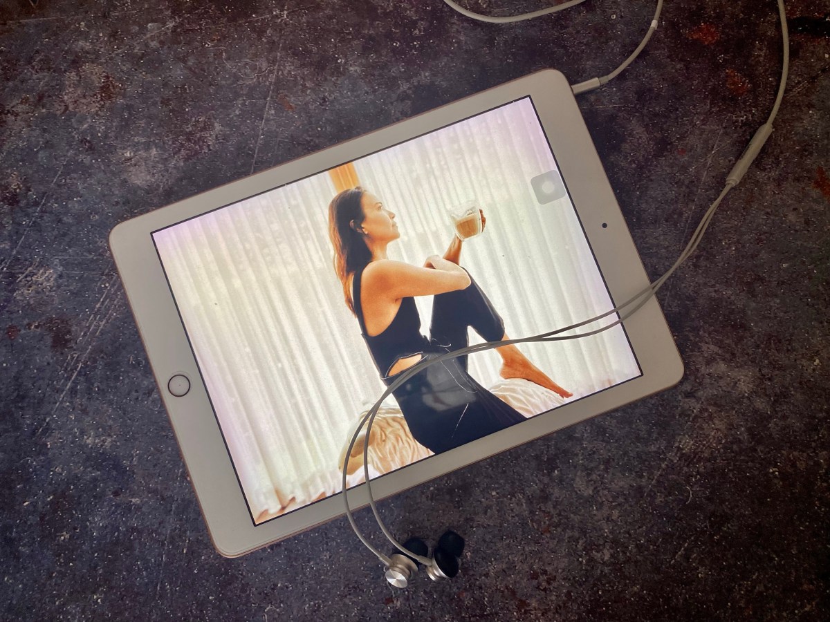 Alessadra de Rossi launches AWOO Records and OPM&nbsp;news