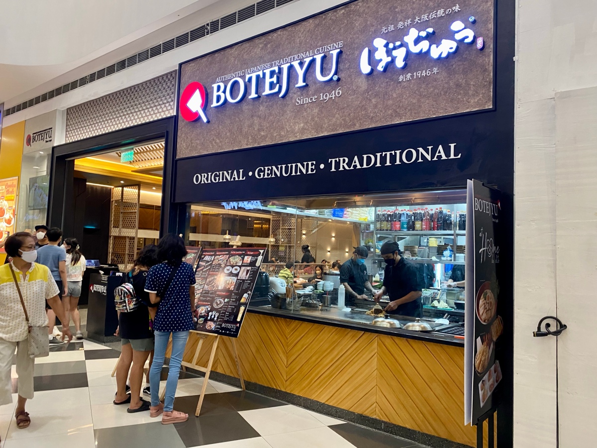 Family lunch at BOTEJYU, SM City San Mateo