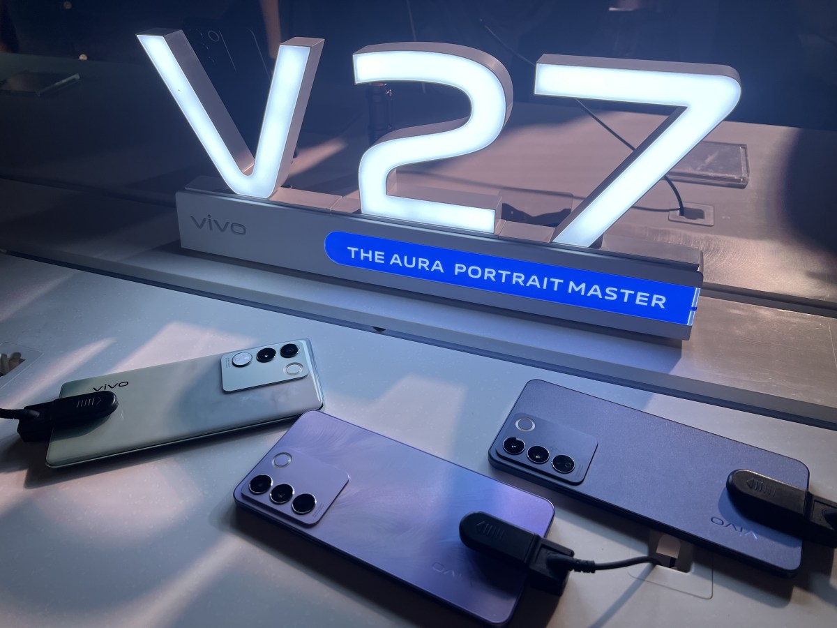 The first-ever pocket studio device in the industry, the vivo V27 Series, now officially&nbsp;released