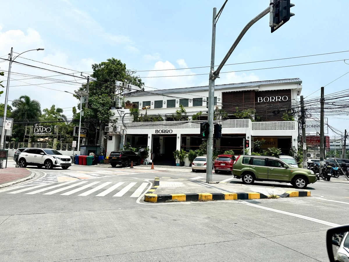 Indulge in delicious comfort food at Borro&nbsp;Manila