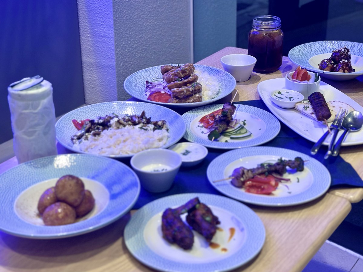 Choose Your Own Greek-venture with the Oh My Greek&nbsp;Plate