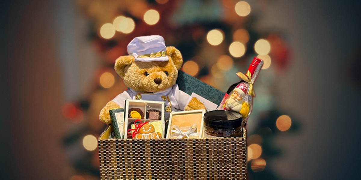 Indulge in the Festive Season with The Manila Hotel’s Christmas Hampers