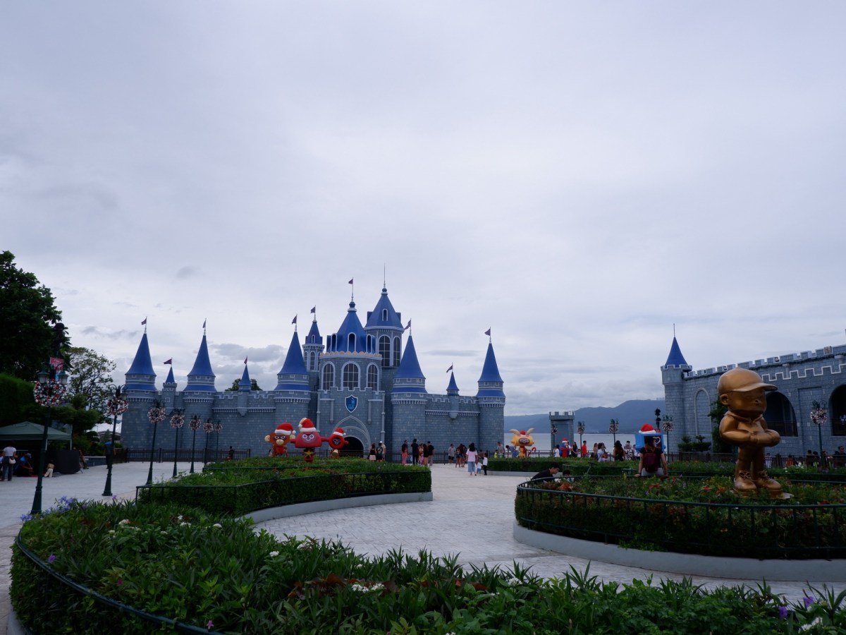 4 new reasons to spend the holiday season at J&nbsp;Castles